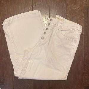 Levi’s Mile High Cropped Wide Leg